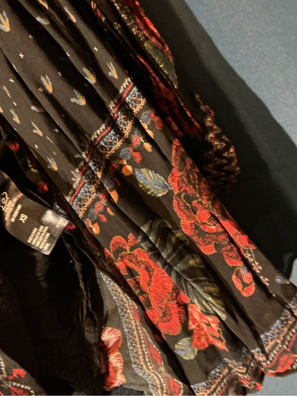 FARM Rio Black Dress with Red Floral Print - Picture 1 of 3